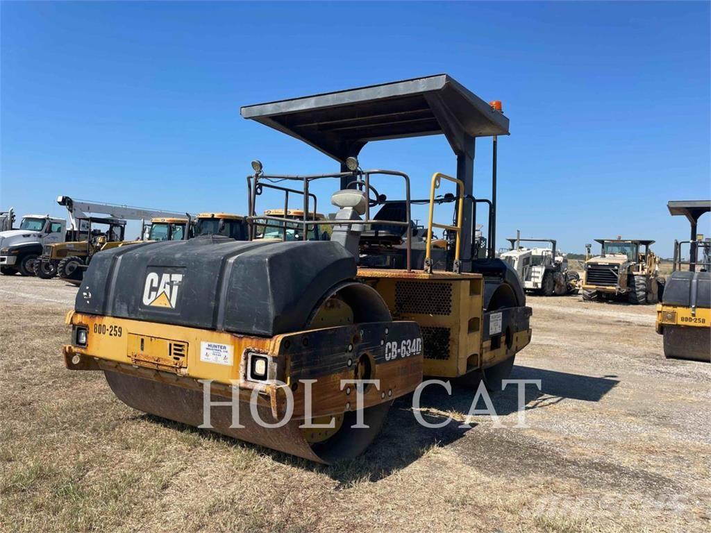 CAT CB634D Ikerdobos hengerek