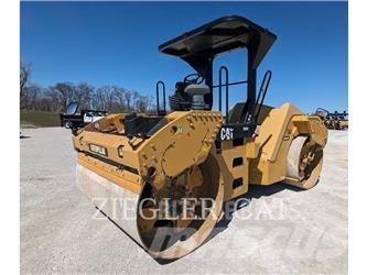 CAT CB64 Talajtömörítő gépek