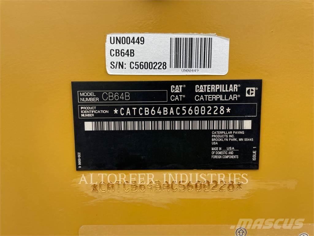 CAT CB64B Ikerdobos hengerek