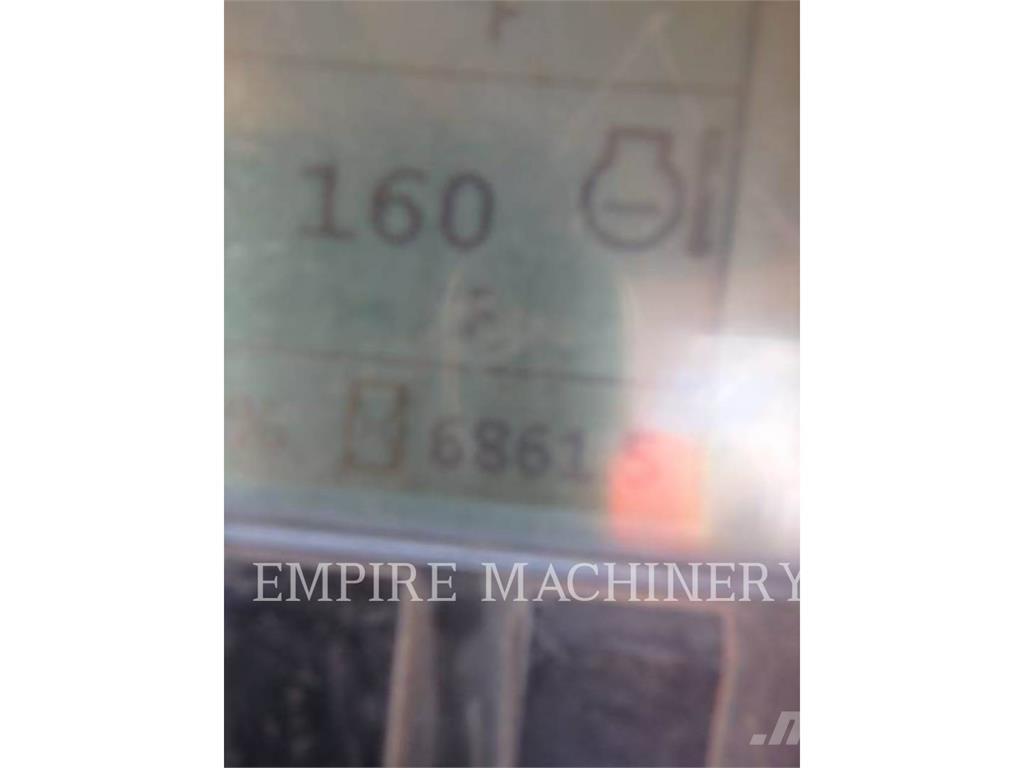 CAT CB66B Ikerdobos hengerek