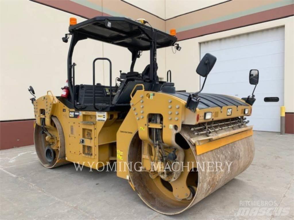 CAT CB66B Talajtömörítő gépek
