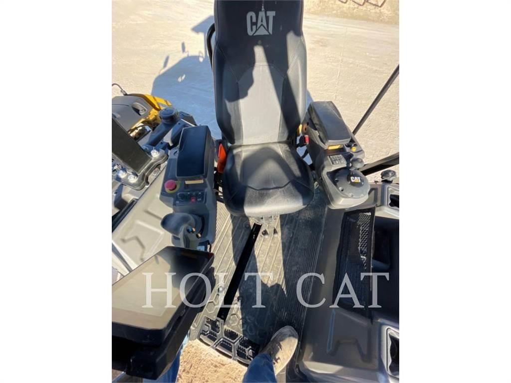 CAT CB7 Egydobos hengerek
