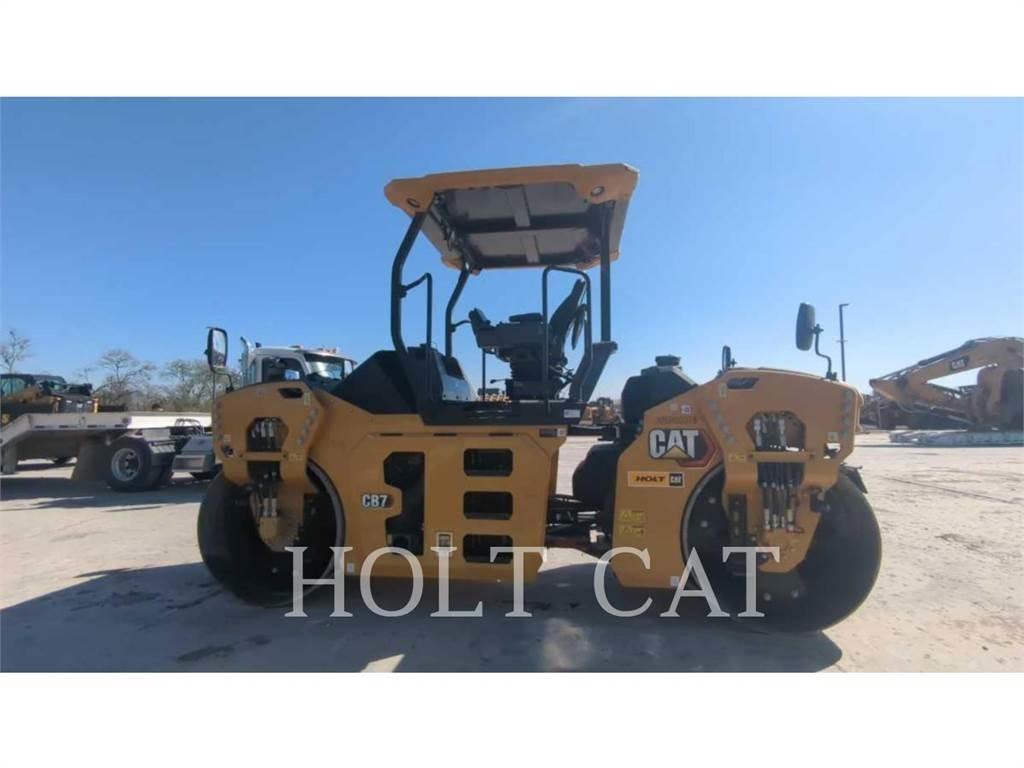 CAT CB7 Egydobos hengerek