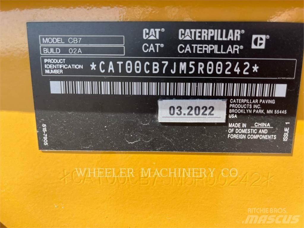 CAT CB7 Ikerdobos hengerek