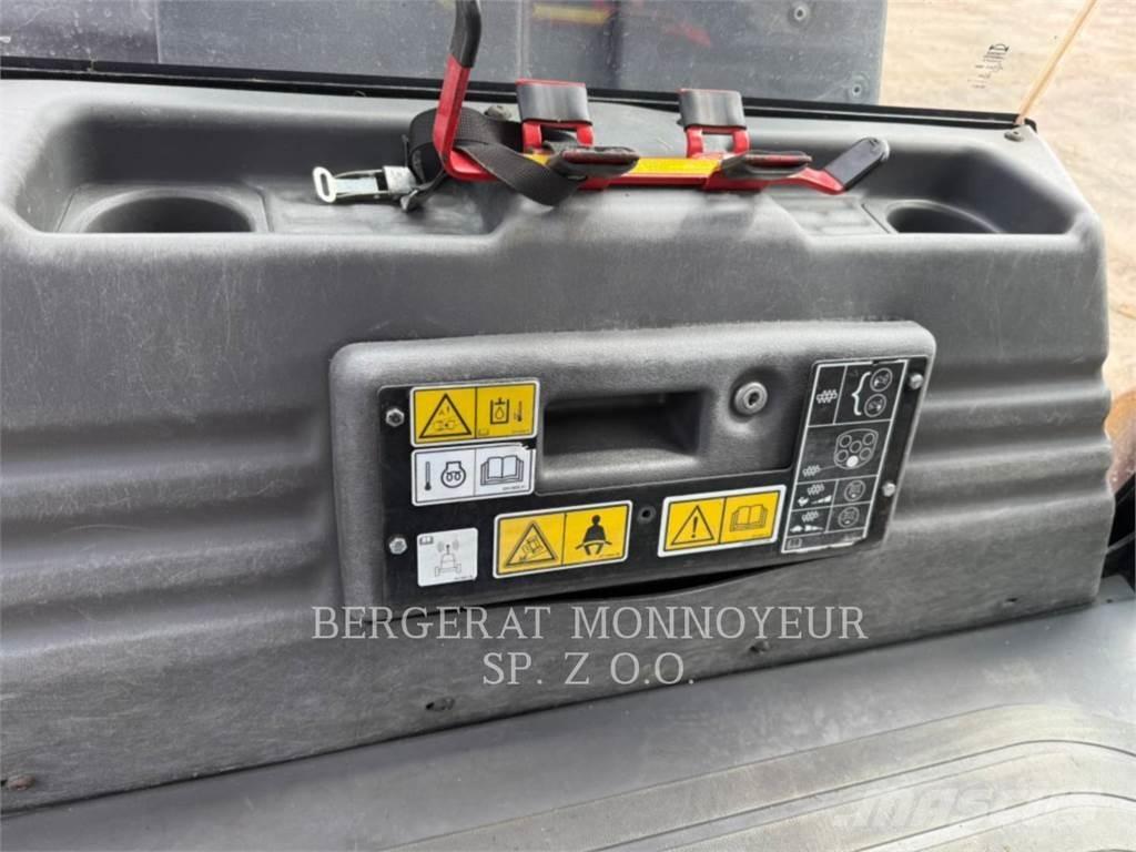 CAT CD44B Ikerdobos hengerek