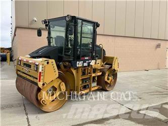 CAT CD54 Ikerdobos hengerek