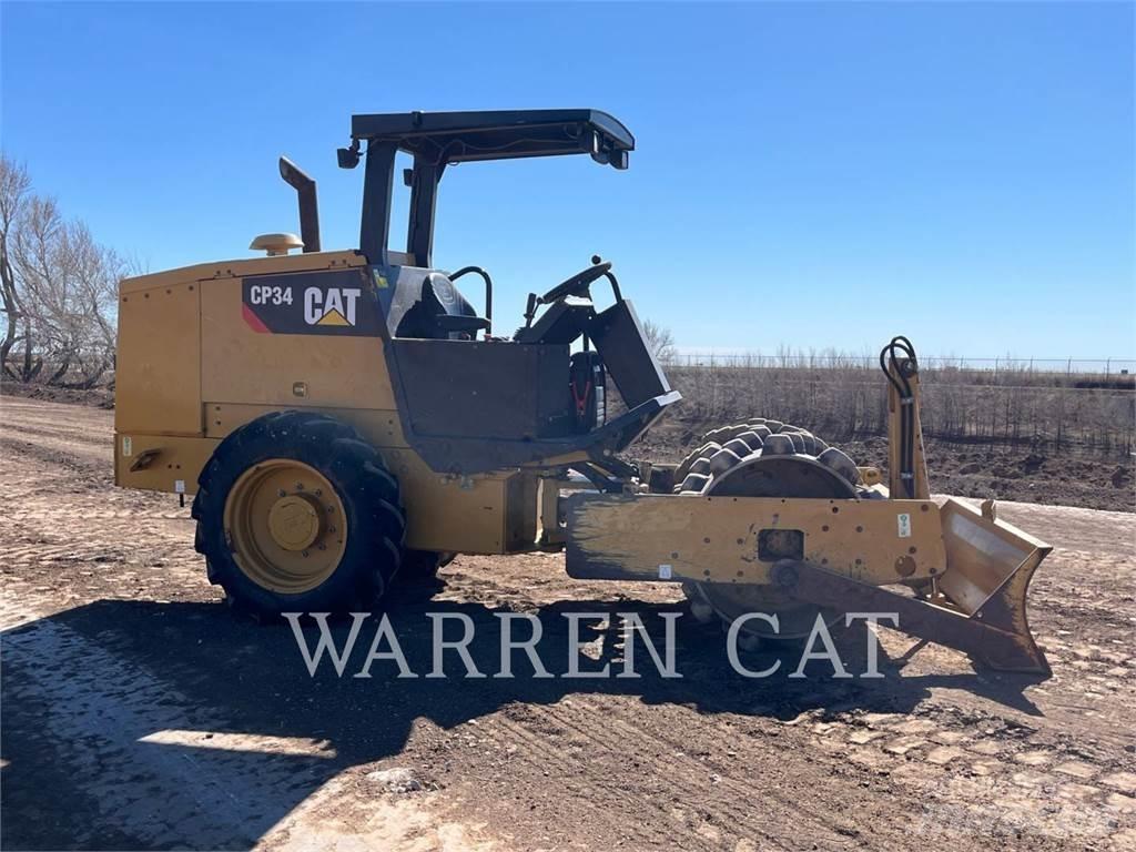 CAT CP34 Aszfalt terítõ gépek
