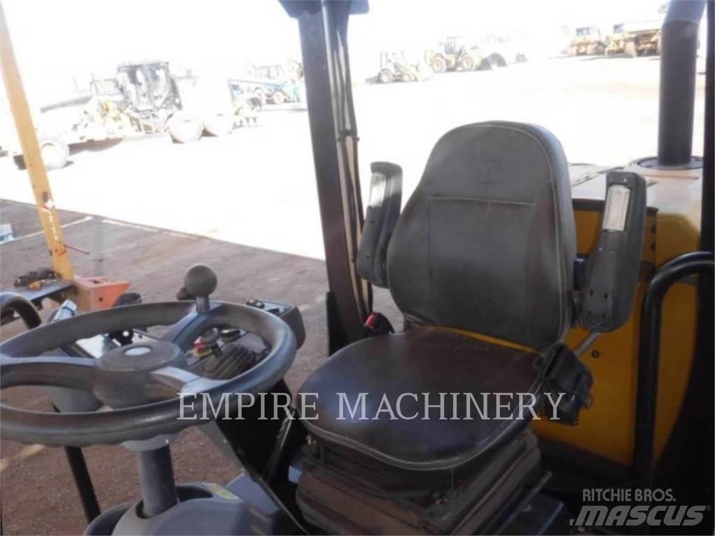 CAT CP44 Egydobos hengerek