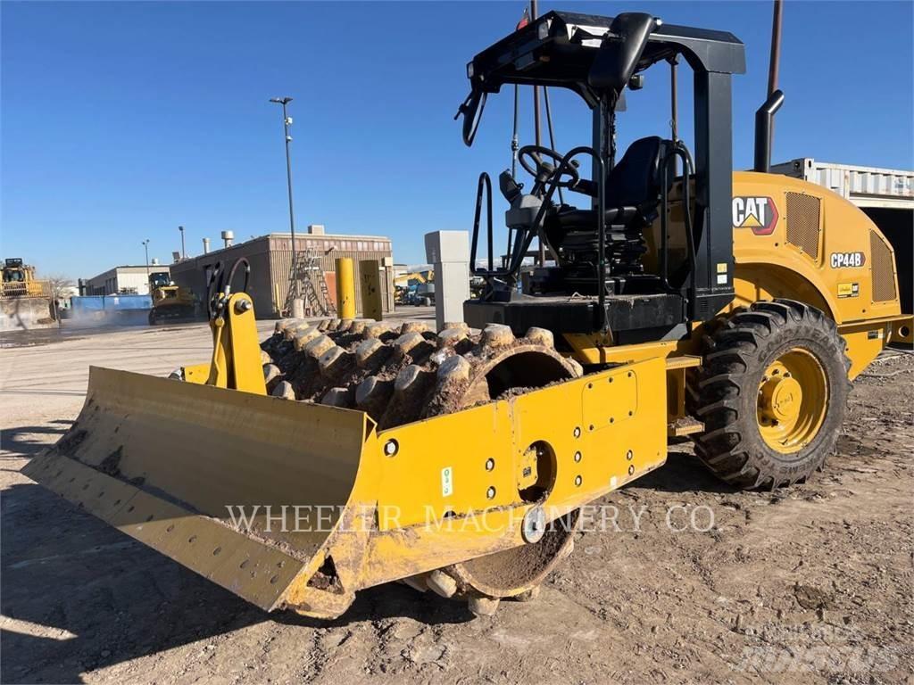 CAT CP44B Egydobos hengerek