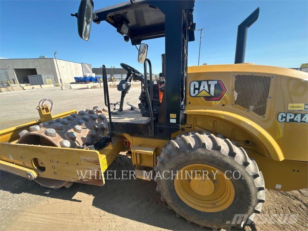 CAT CP44B Egydobos hengerek