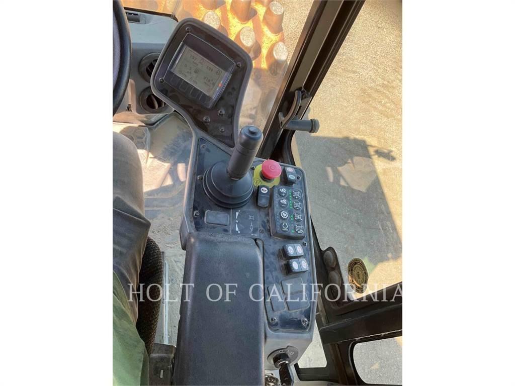 CAT CP54B Egydobos hengerek