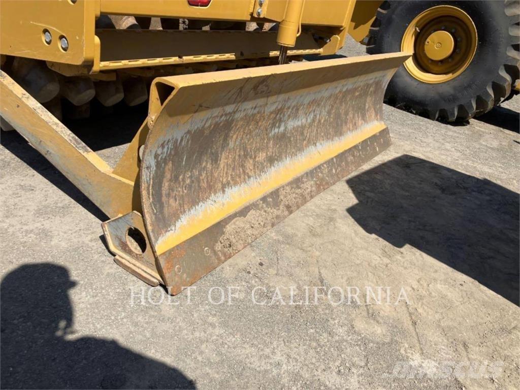 CAT CP56B Egydobos hengerek