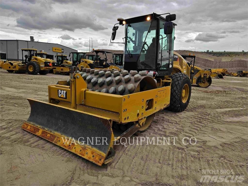 CAT CP56B Talajtömörítő gépek