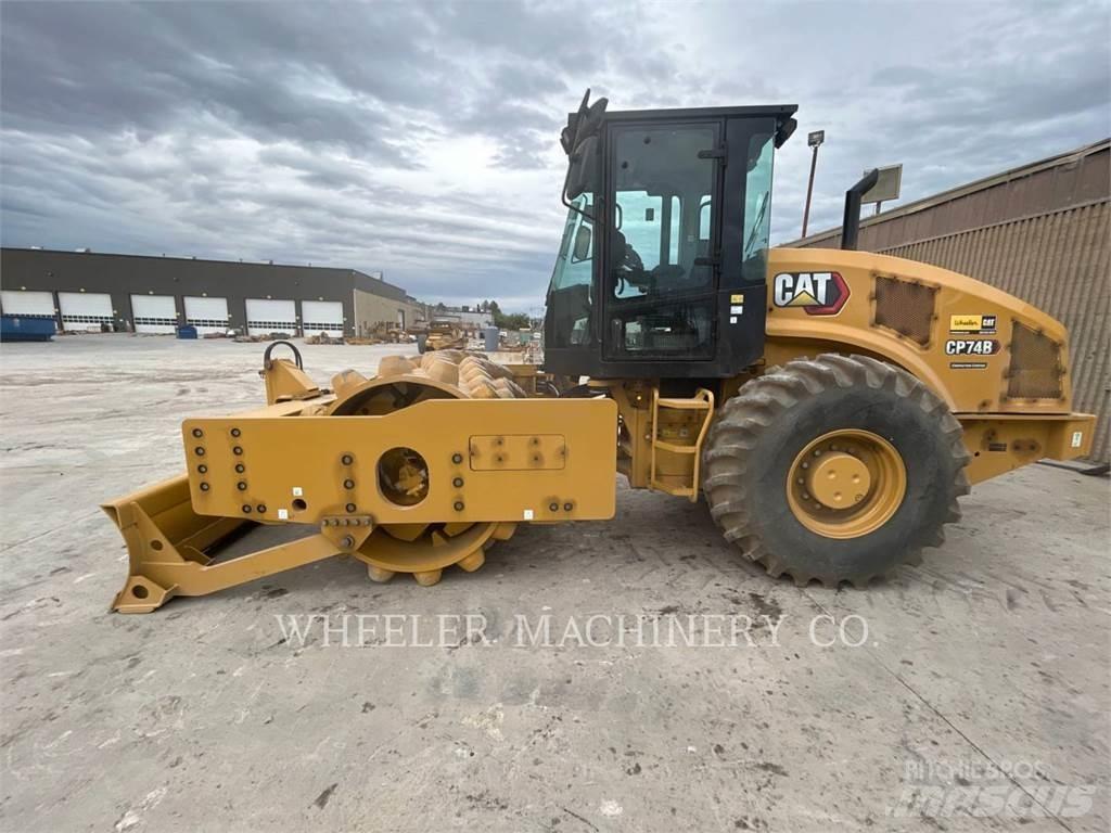 CAT CP74B Egydobos hengerek