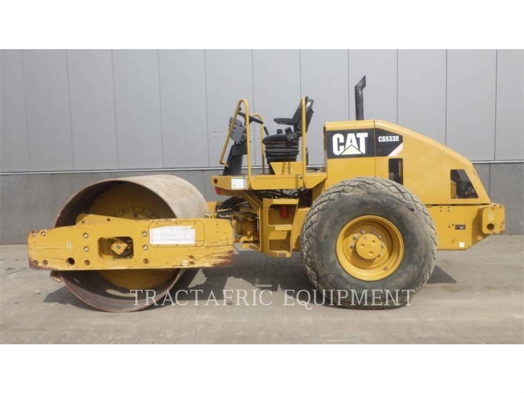 CAT CS-533E Egydobos hengerek