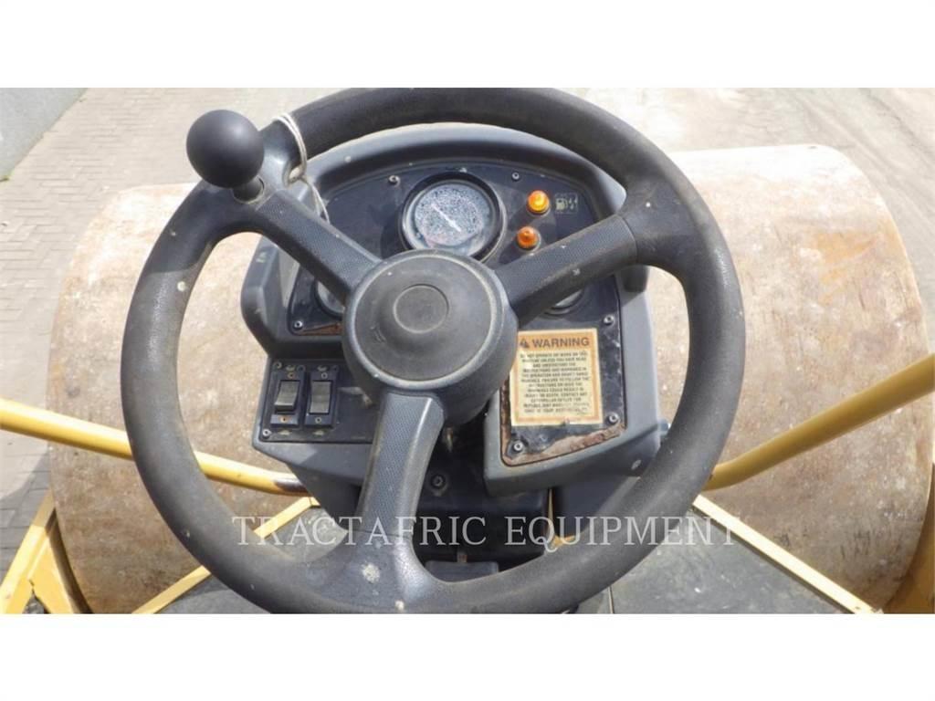 CAT CS-533E Egydobos hengerek