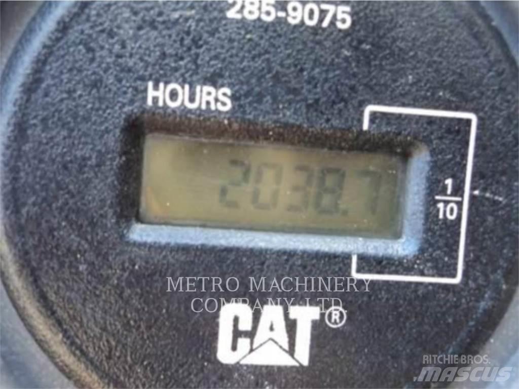 CAT CS-533E Egydobos hengerek