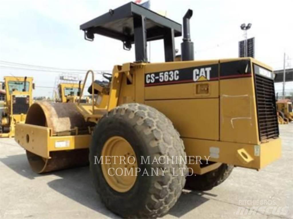 CAT CS-563CAW Egydobos hengerek