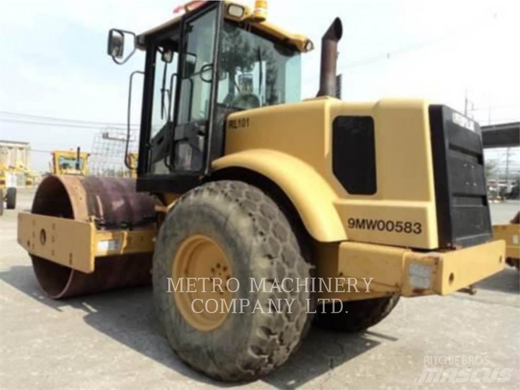 CAT CS-563DAW Egydobos hengerek