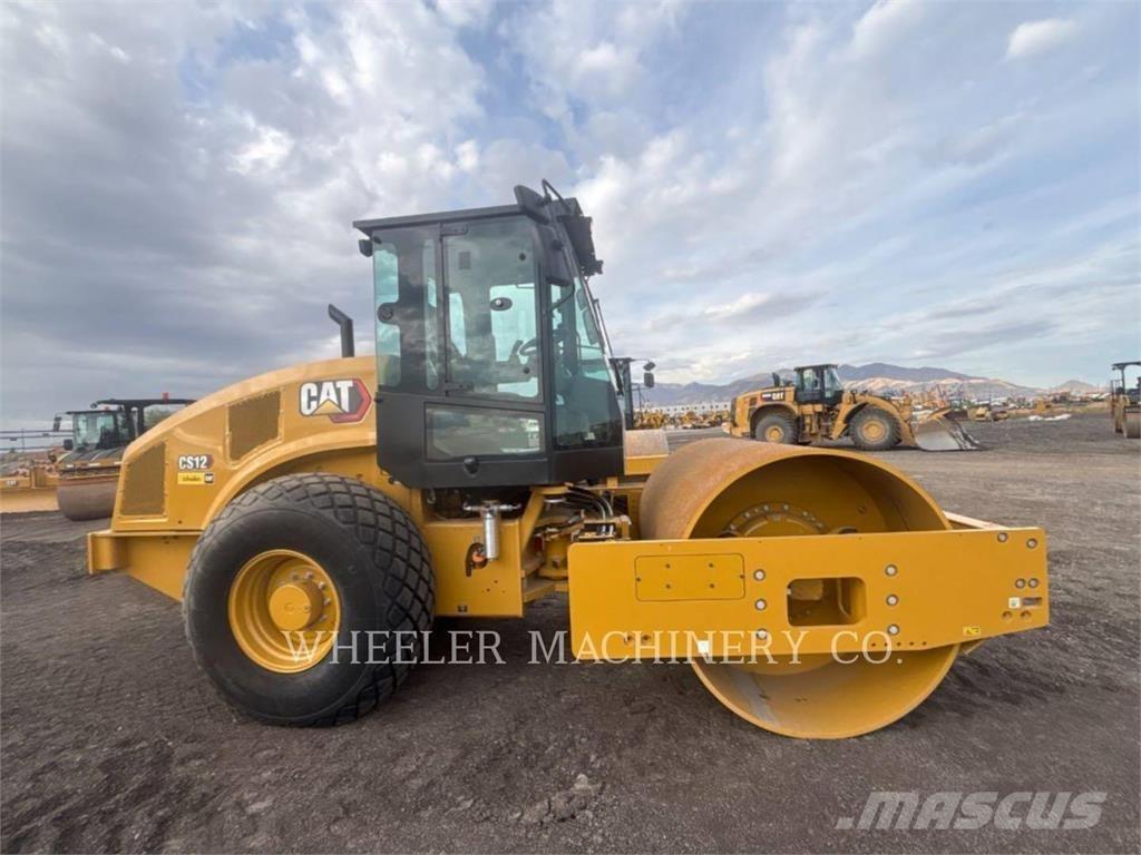 CAT CS12 Egydobos hengerek