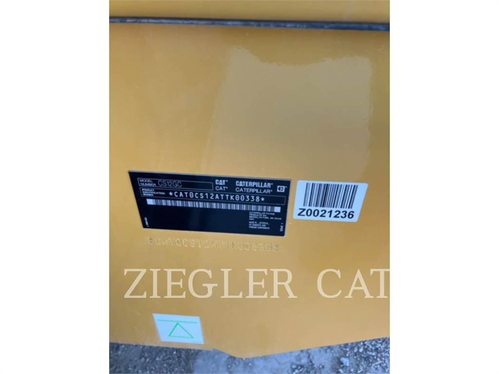 CAT CS12GC Talajtömörítő gépek