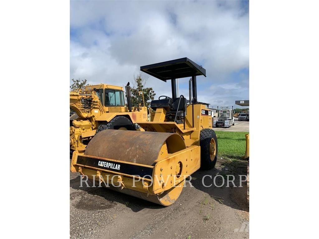 CAT CS433C Ikerdobos hengerek