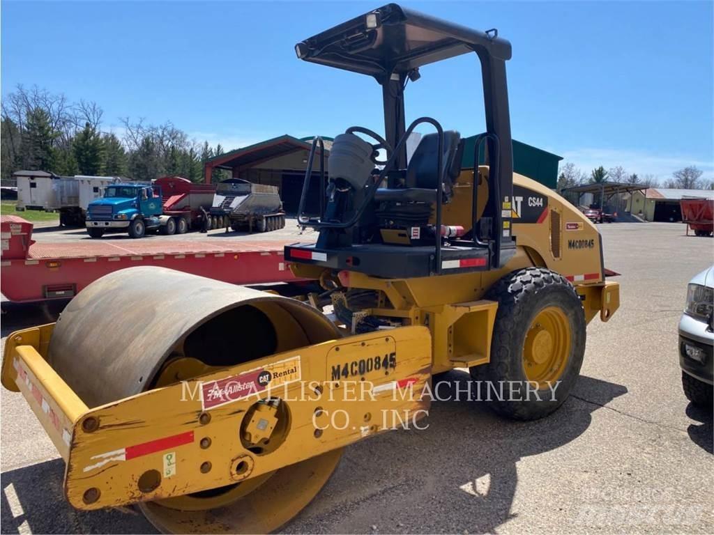 CAT CS44 Egydobos hengerek