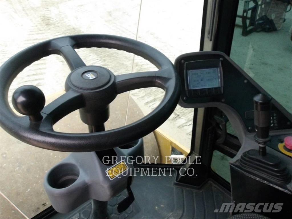 CAT CS44B Egydobos hengerek