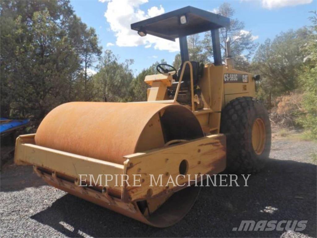 CAT CS563C Egydobos hengerek
