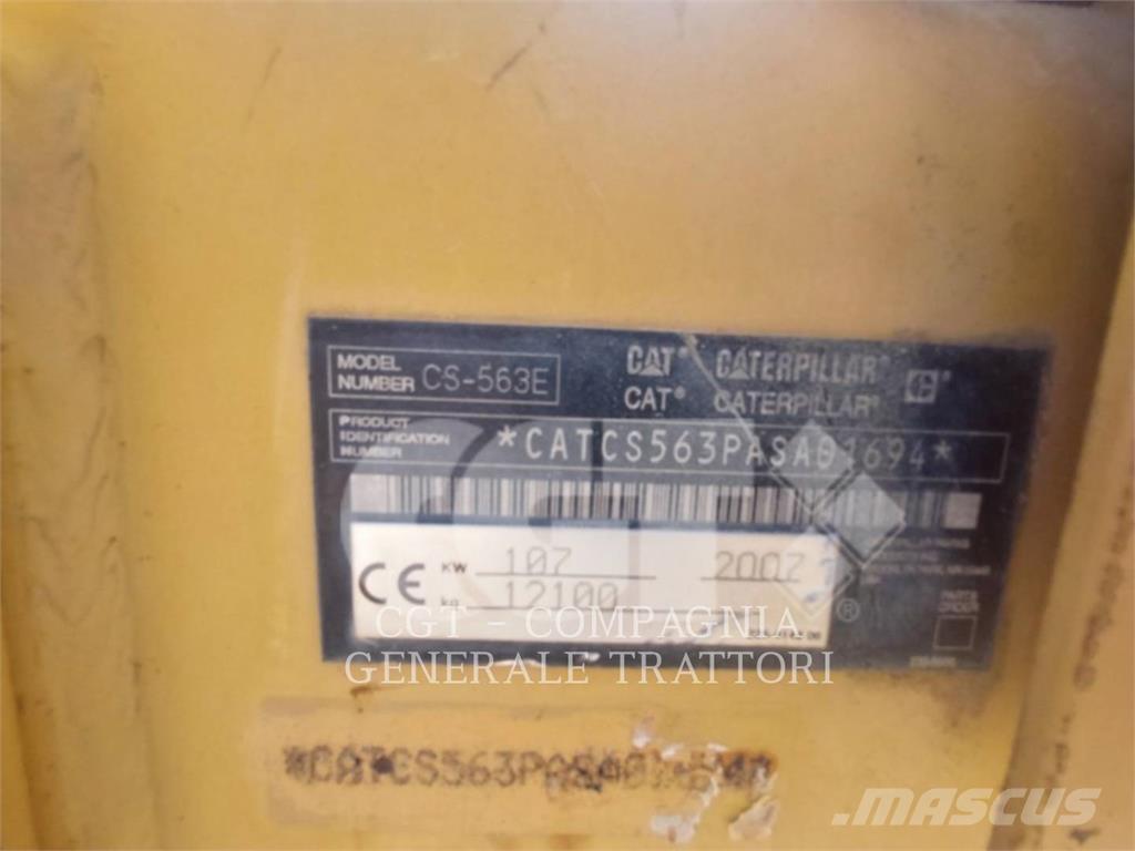 CAT CS563E Egydobos hengerek