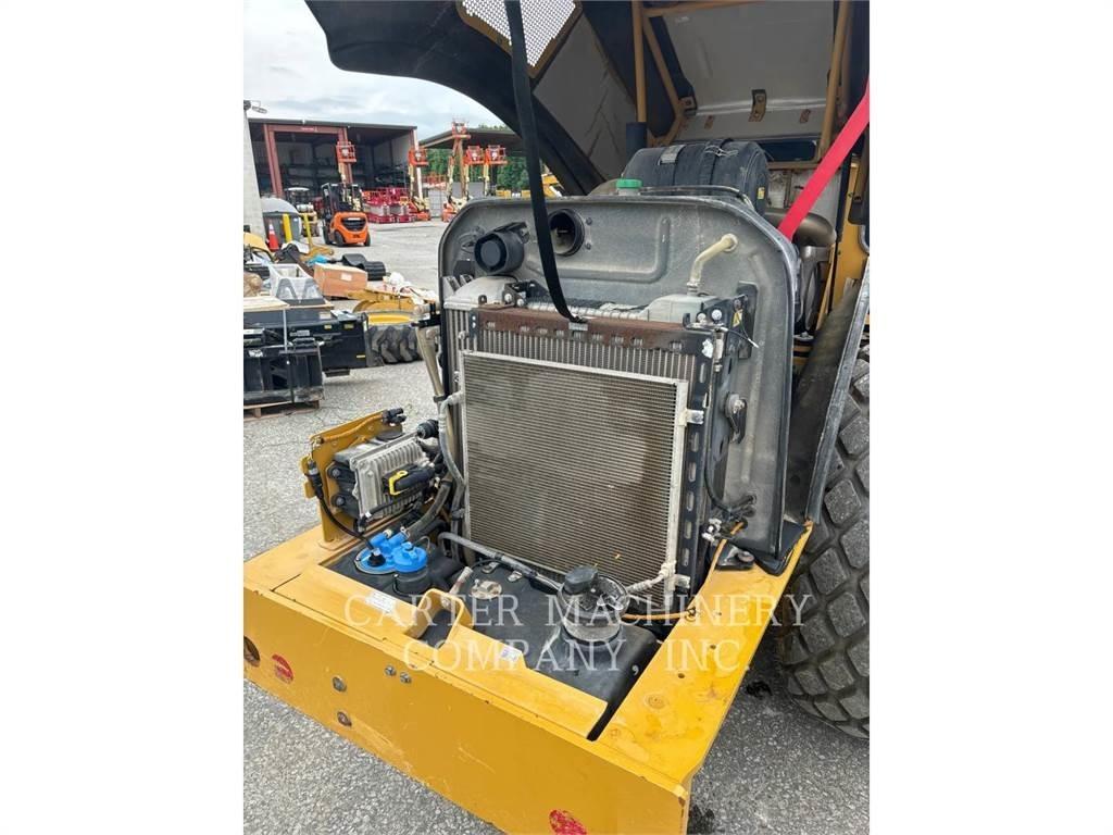 CAT CS56B Egydobos hengerek