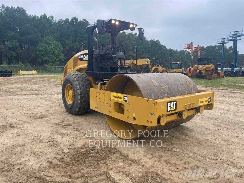 CAT CS56B Egydobos hengerek