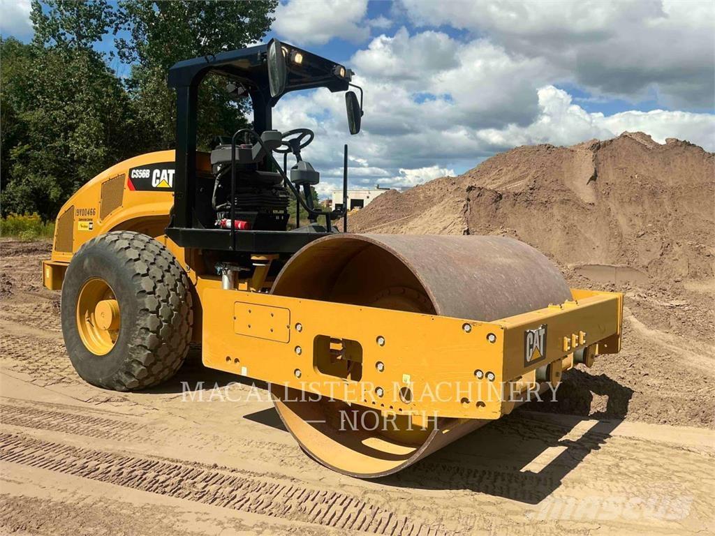 CAT CS56B Egydobos hengerek