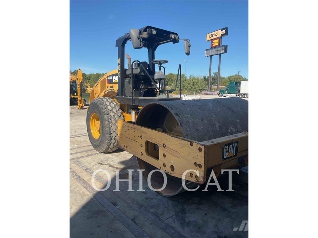CAT CS56B Egydobos hengerek