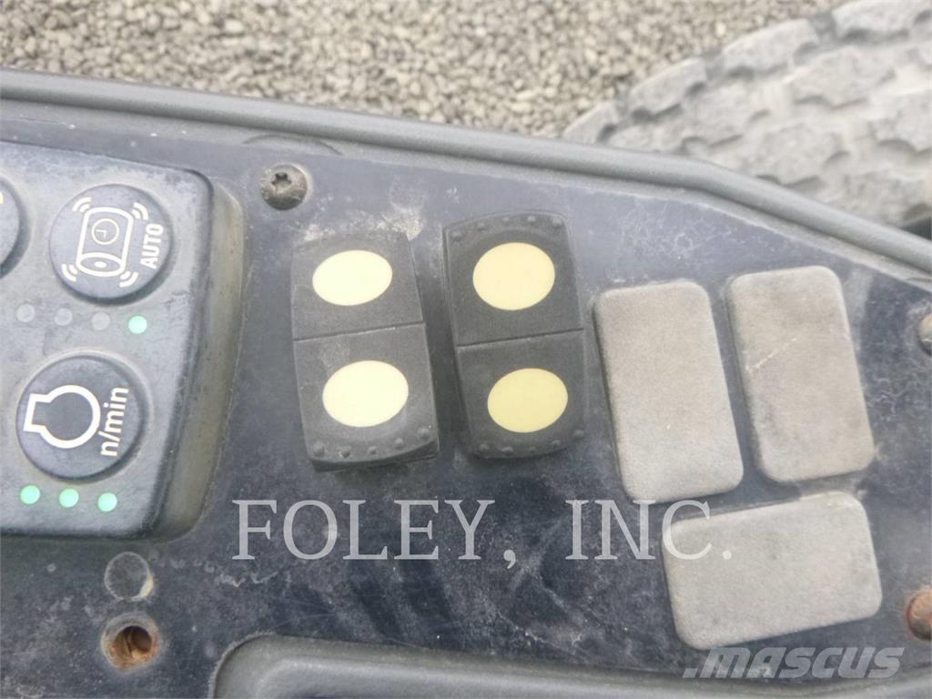 CAT CS56B Egydobos hengerek