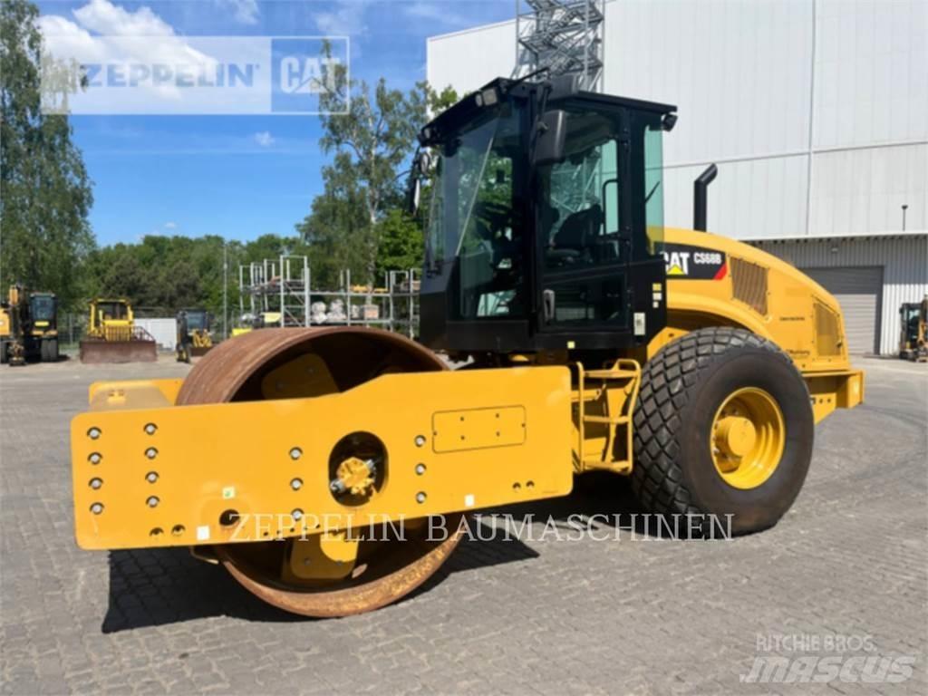 CAT CS68B Talajtömörítő gépek