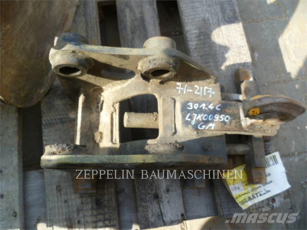 CAT CW05, 302.7 Gyors csatlakozók