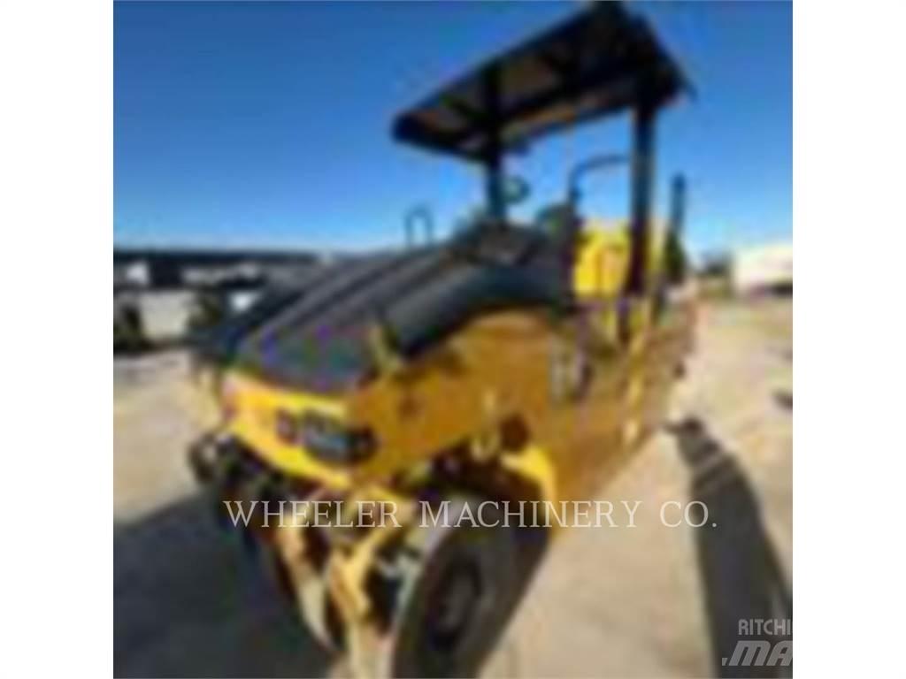 CAT CW16 Pneumatikus kerekes hengerek