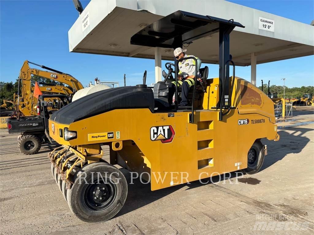 CAT CW16 Ikerdobos hengerek