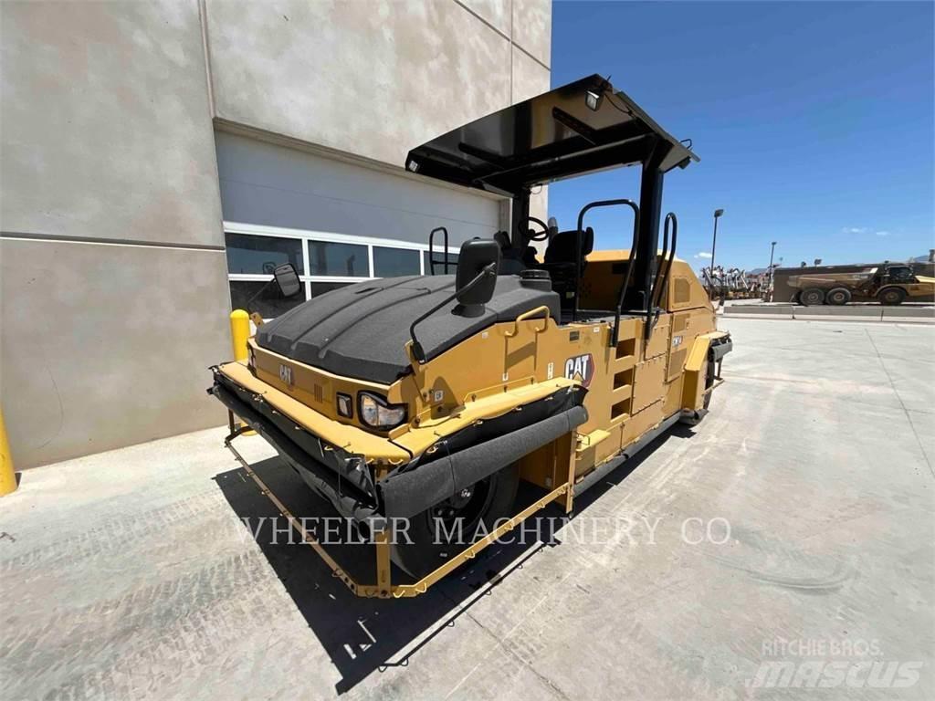 CAT CW34 Pneumatikus kerekes hengerek