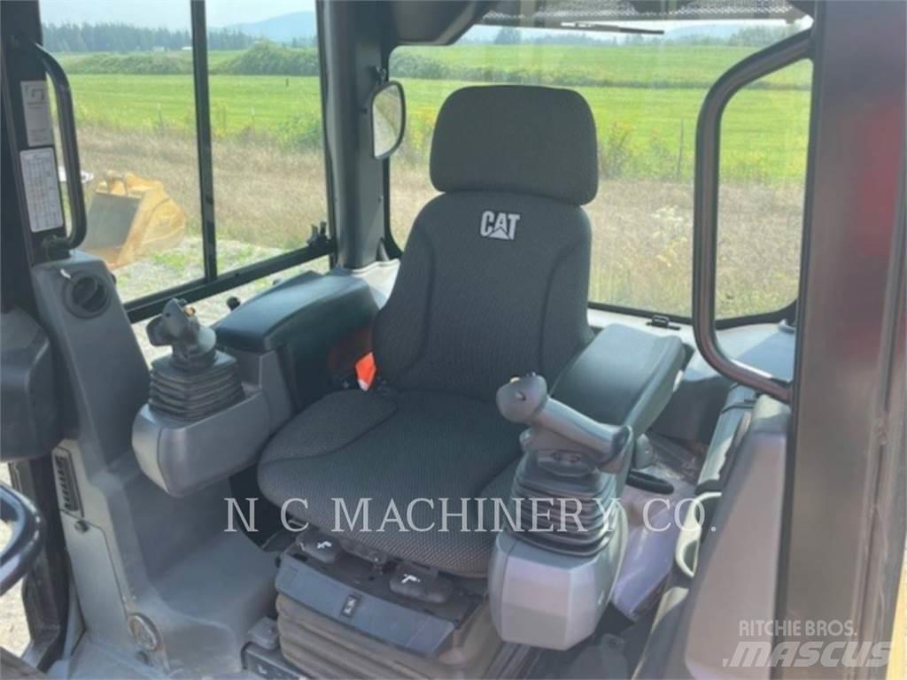CAT D1 LGPCB lánctalpas dózerek