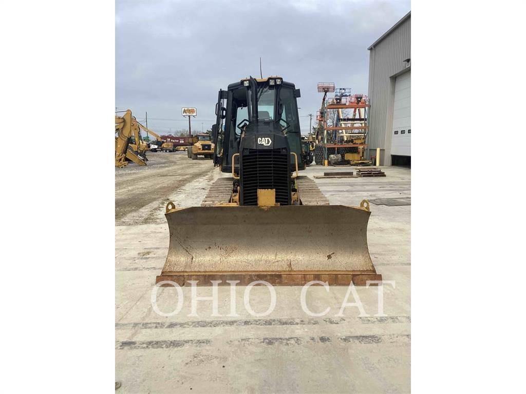 CAT D1 XL lánctalpas dózerek