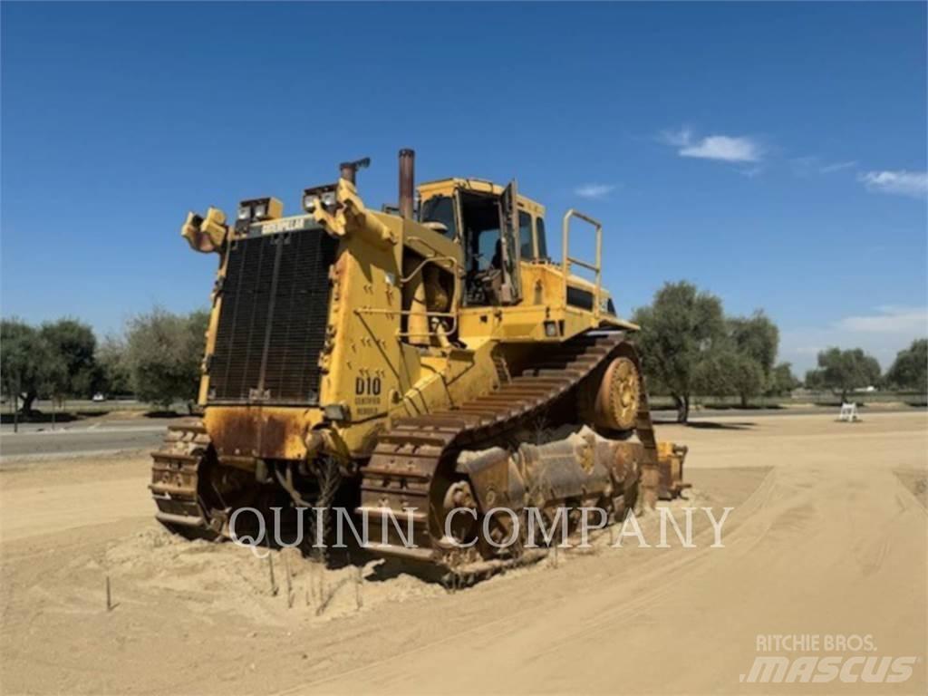 CAT D10 lánctalpas dózerek