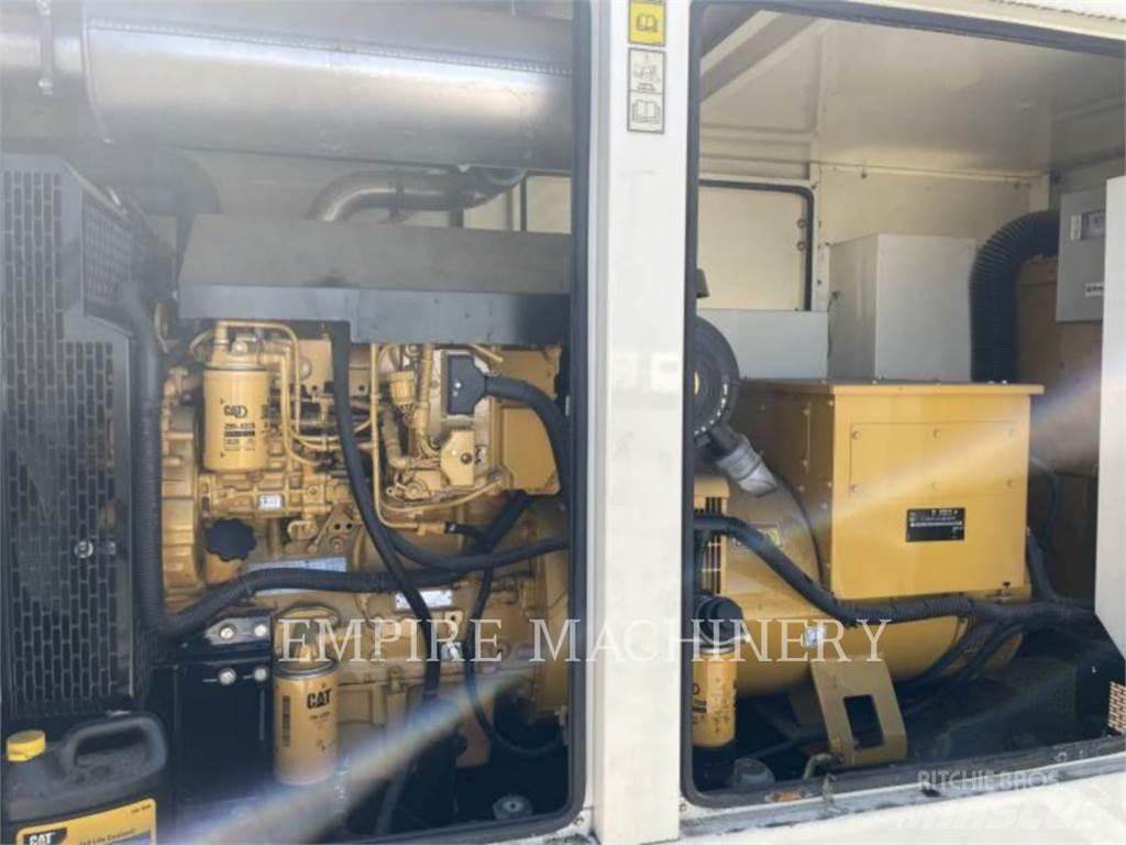 CAT D100 Dízel áramfejlesztők