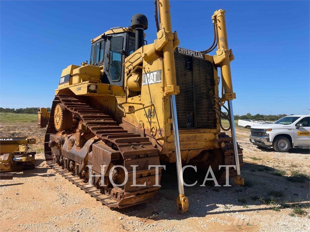 CAT D10R lánctalpas dózerek