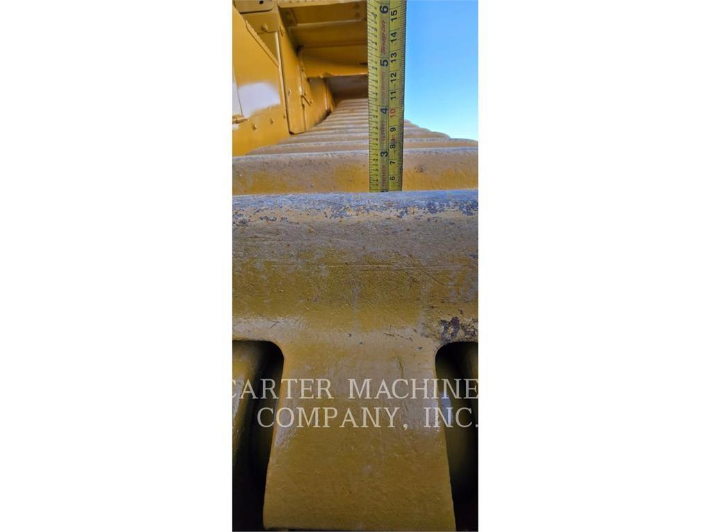 CAT D10T lánctalpas dózerek