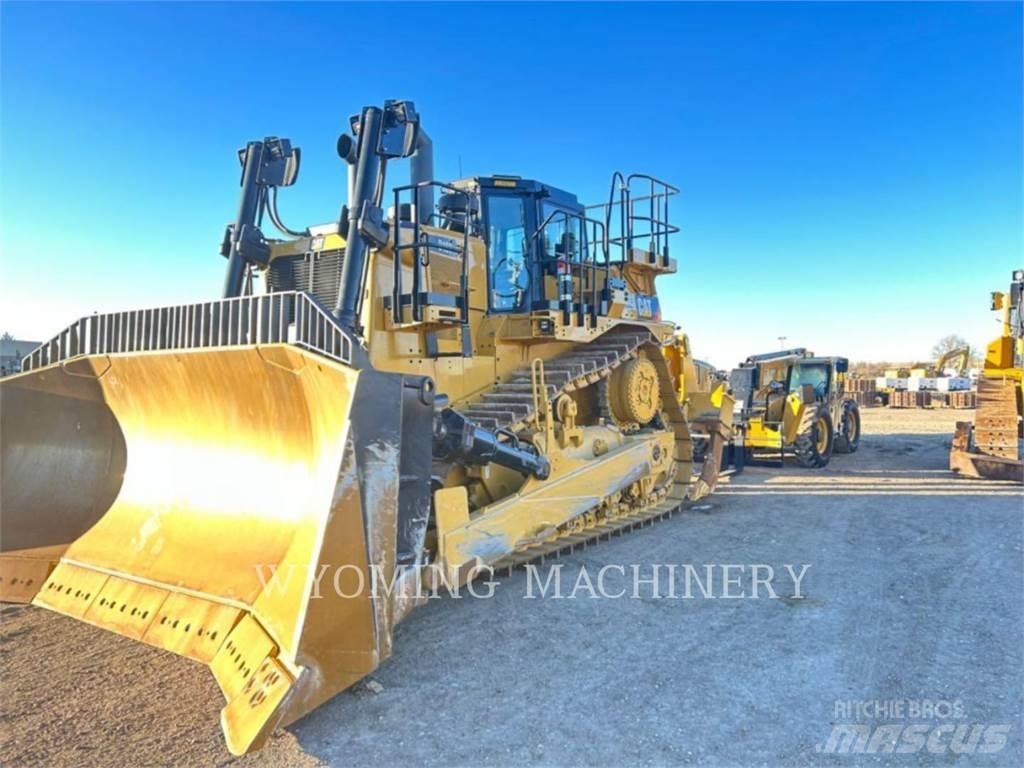 CAT D10T2 lánctalpas dózerek