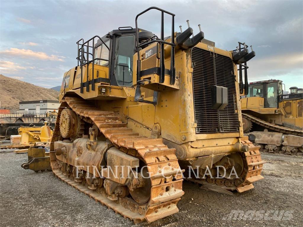 CAT D10T2 lánctalpas dózerek