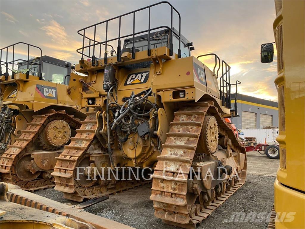 CAT D10T2 lánctalpas dózerek