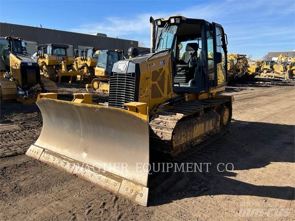 CAT D3 lánctalpas dózerek